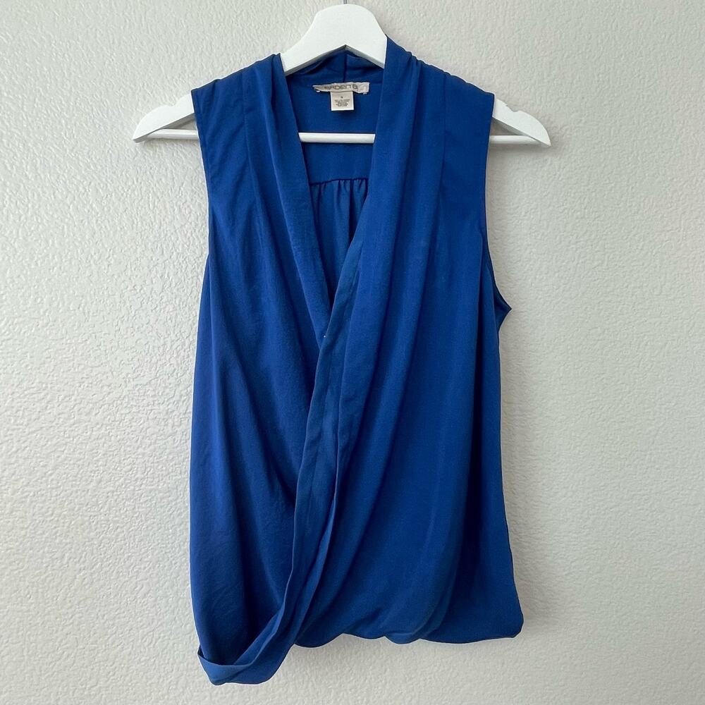 Arden B Women's Blue Flowy Blouse Sleeveless Work Career Elegant Size Small